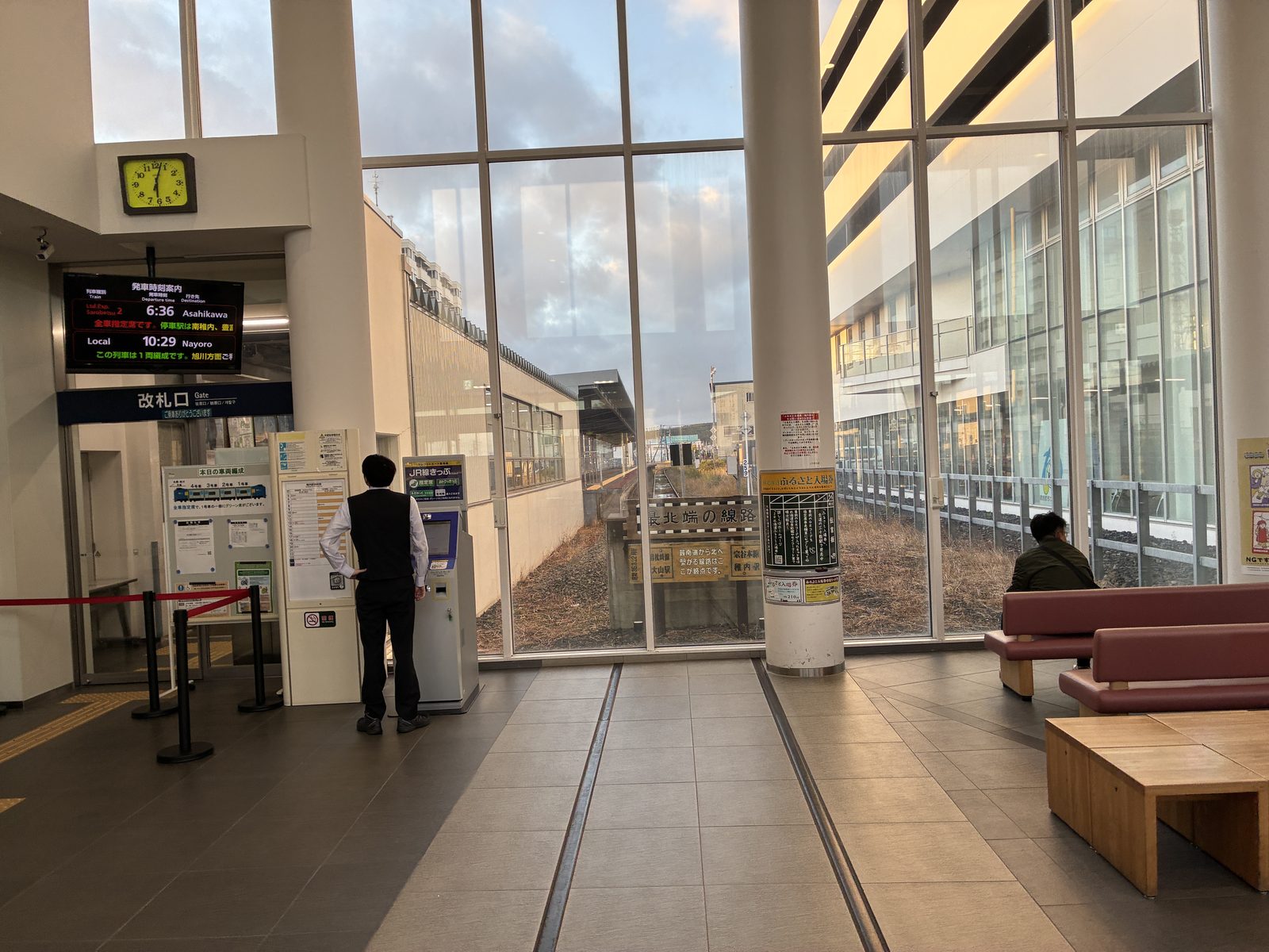 Morning light inside the station